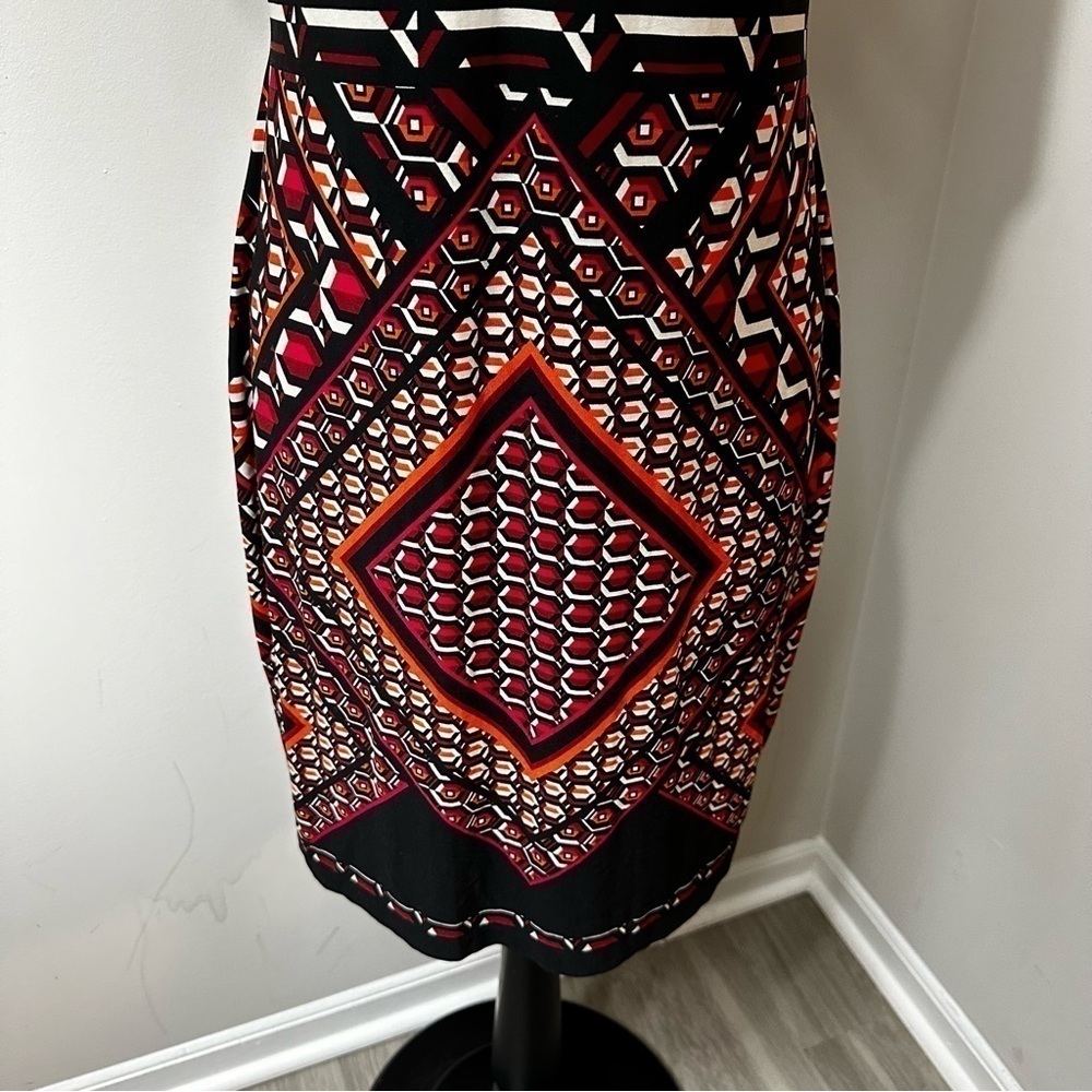 Calvin Klein Color Block Dress in Size 12 - Picture 3 of 6